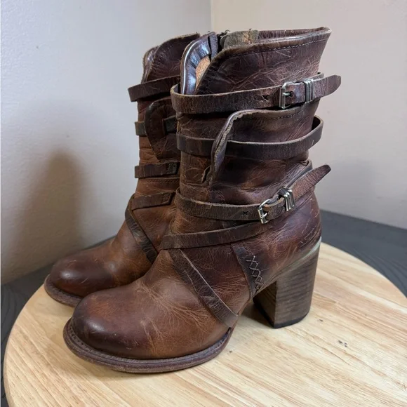 FREEBIRD Women’s Baker Buckle Strap Boots - Picture 3 of 13